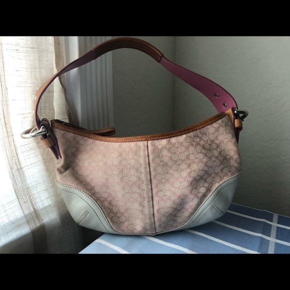 Coach purse - Picture 5 of 6